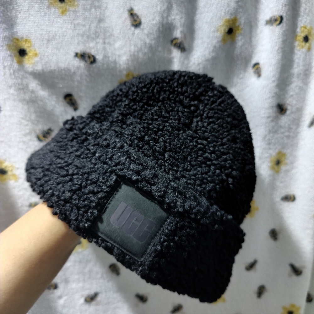 Women Sherpa Cuff Beanie